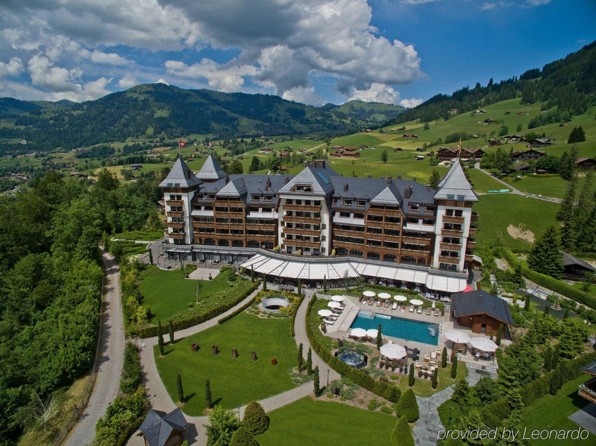 Готель The Alpina Ґштад Екстер'єр фото